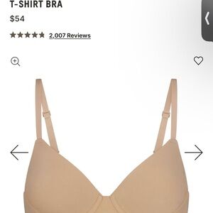 SKIMS T-Shirt Bra in Beige